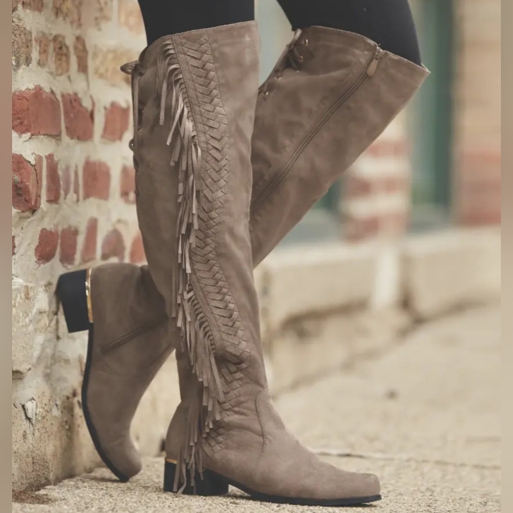 LADY COUTURE BOOTS. Suede, Lace up. Size 9.5-10